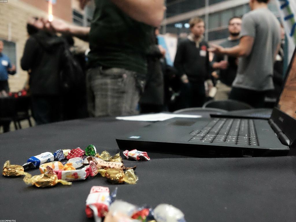 ការបង្ហាញផលិតផល: ការបង្កើតភាពខុសគ្នាដោយប្រើប្រាស់បច្ចេកវិទ្យា