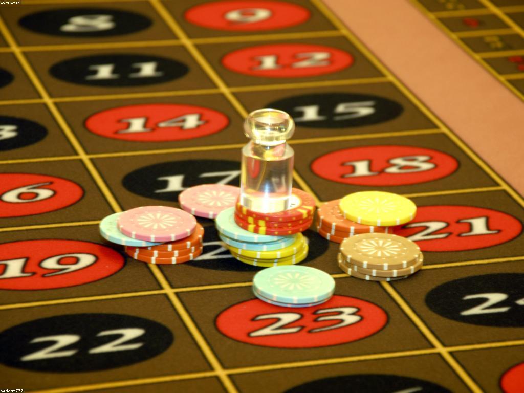 យុទ្ធសាស្ត្រលេងស្លុត: ការលេងស្លុតជាមួយយុទ្ធសាស្ត្រ