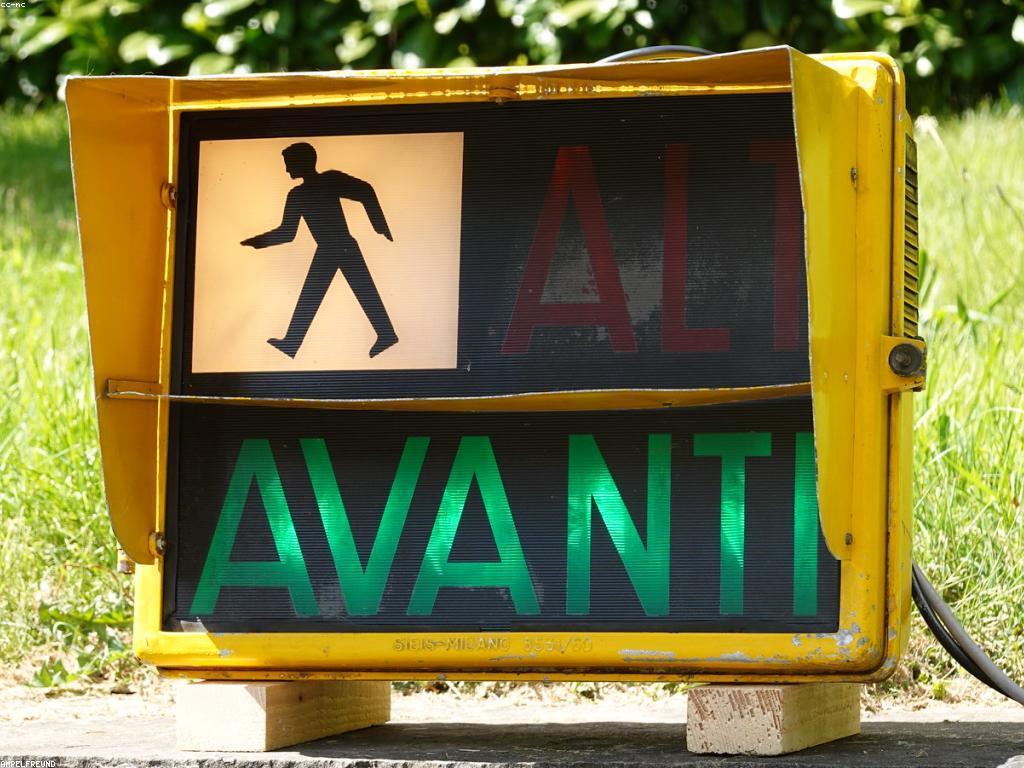 ការបង្ហាញផលិតផល: ការបង្កើតភាពខុសគ្នាដោយប្រើប្រាស់បច្ចេកវិទ្យា